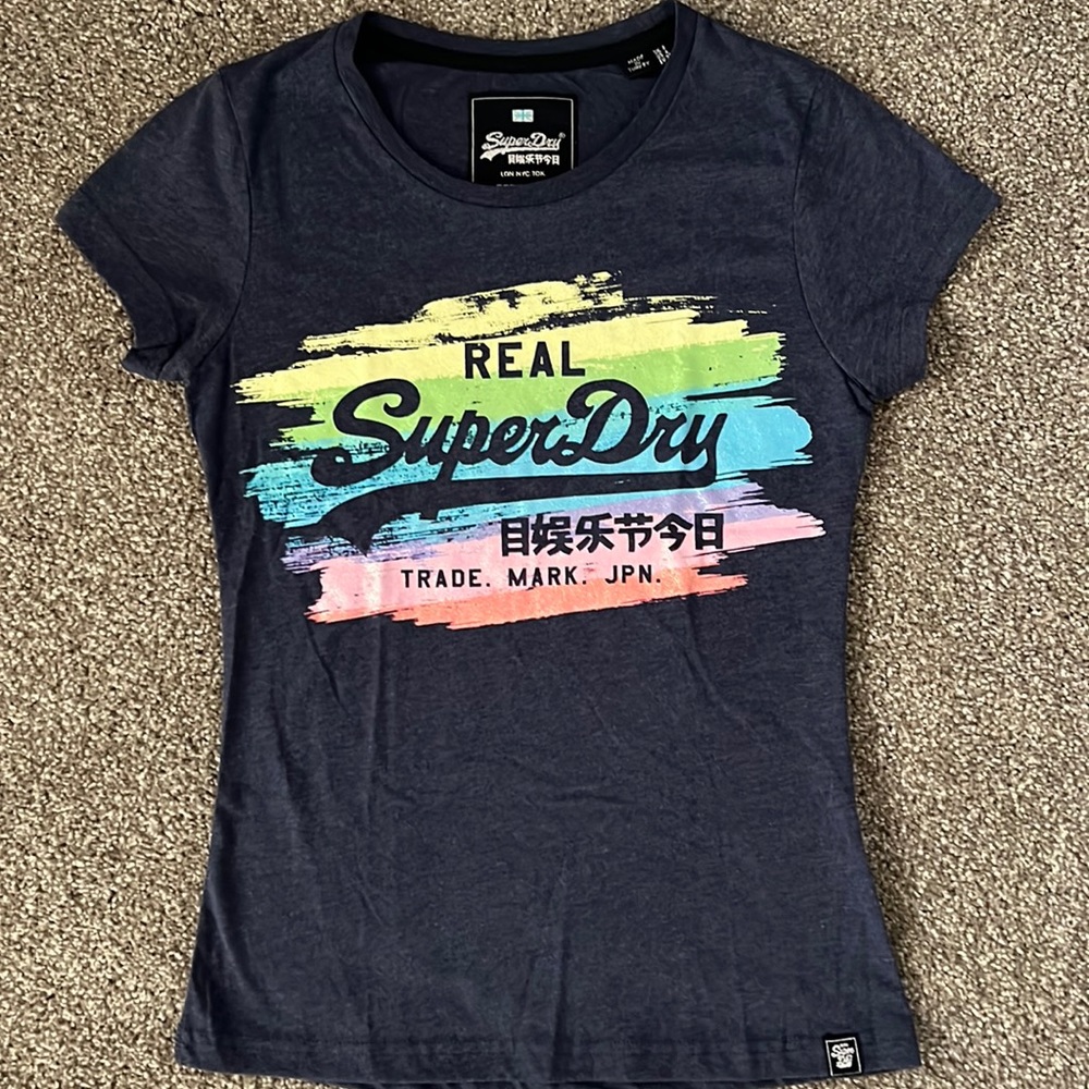 SuperDry tee, super soft, excellent condition